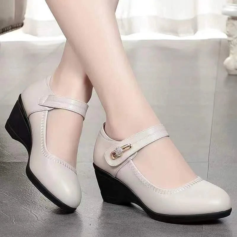 Ainsley™ Elegant Mid-Heel Comfort Shoes