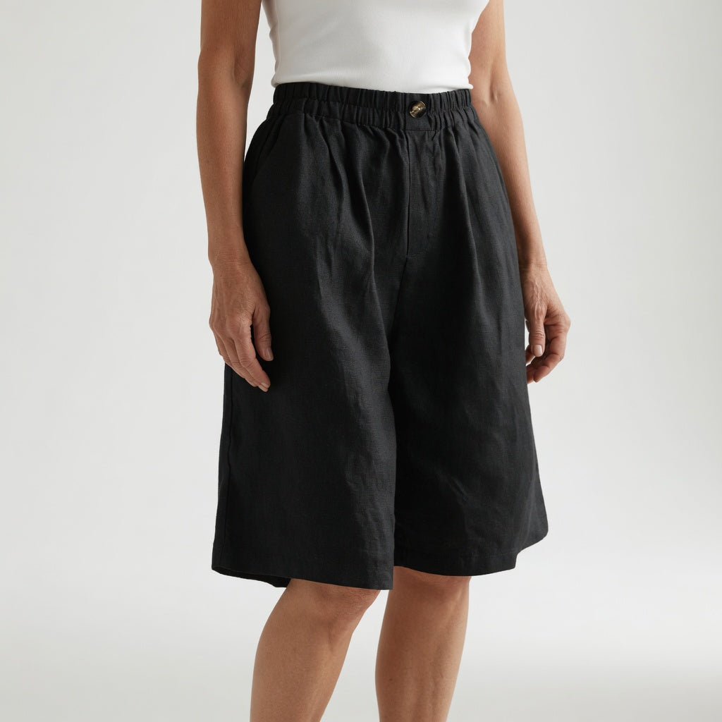 Callie™ | Lightweight Comfort Shorts